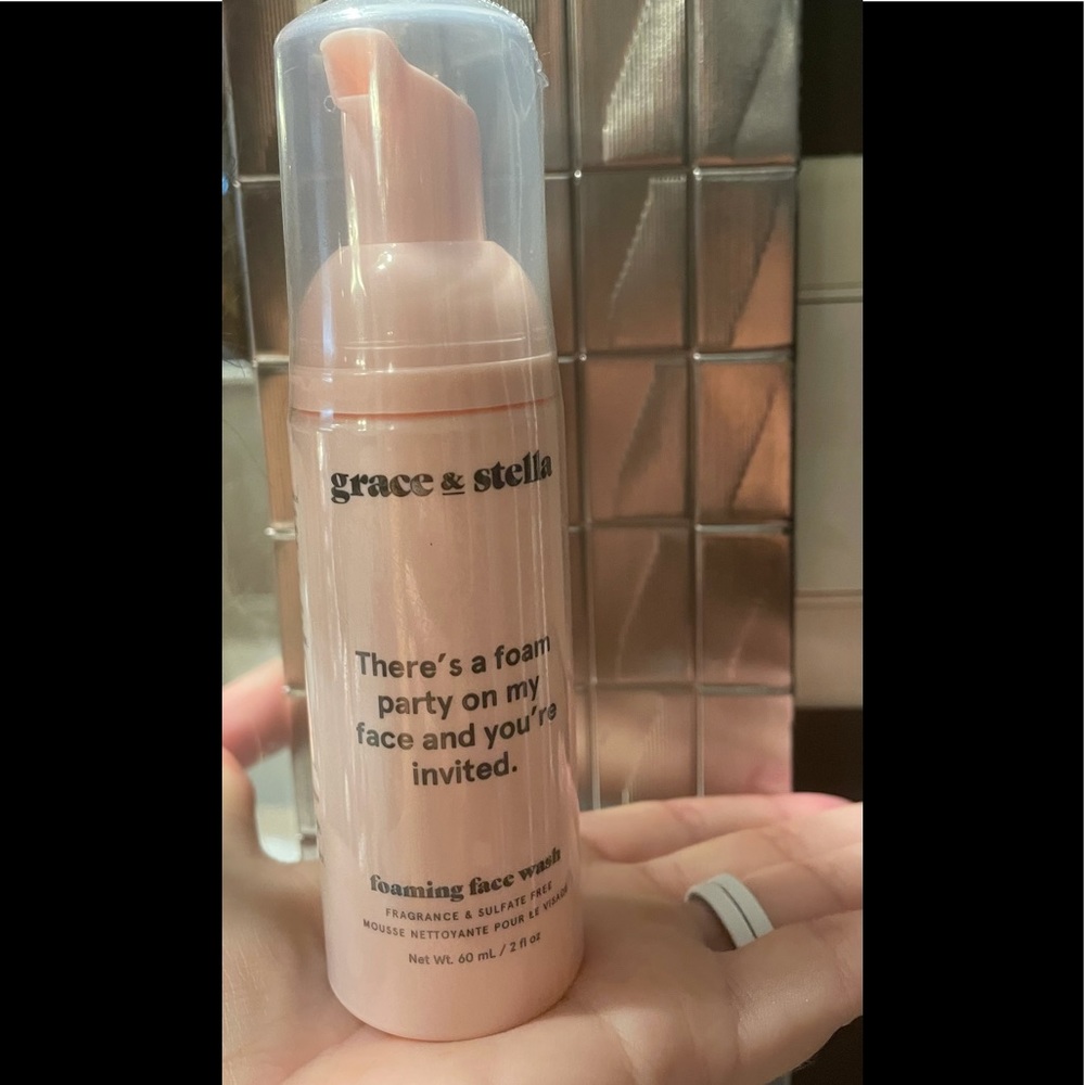 “Brand New” Grace&Stella face and cleansing wash